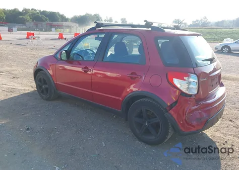 2012 Suzuki Sx4 z USA, uszkodzony, nr VIN JS2YB5A31C6304156